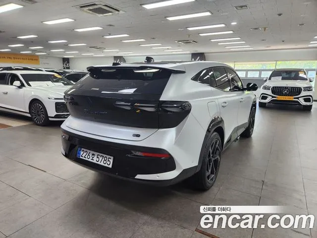 Renault Fluence 2026 thumb 2