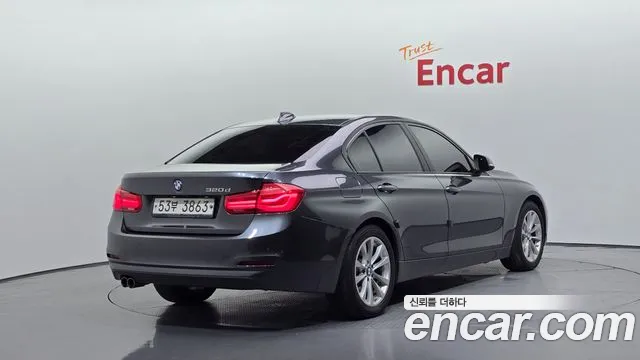 BMW 3 серии 2018 thumb 2