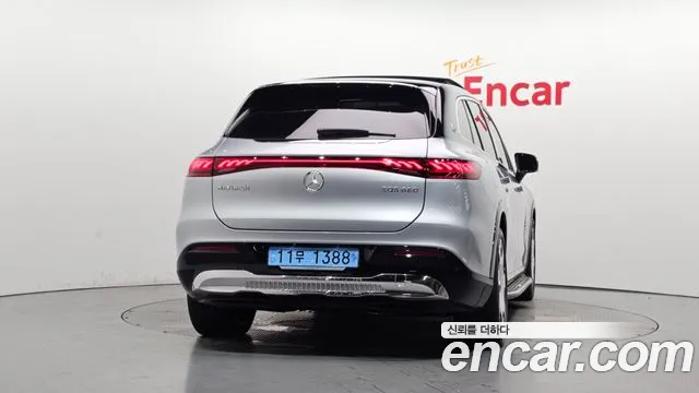 Mercedes-Benz EQS 2024 thumb 4