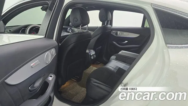 Mercedes-Benz GLC 2019 thumb 12