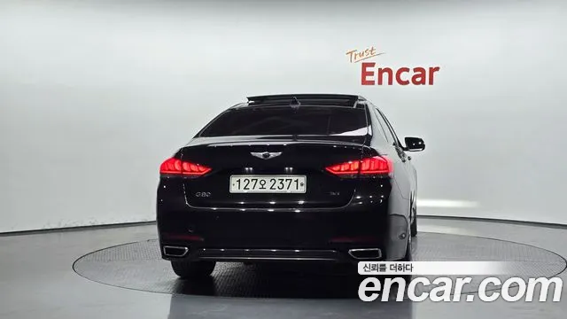 Genesis G80 2019 thumb 3
