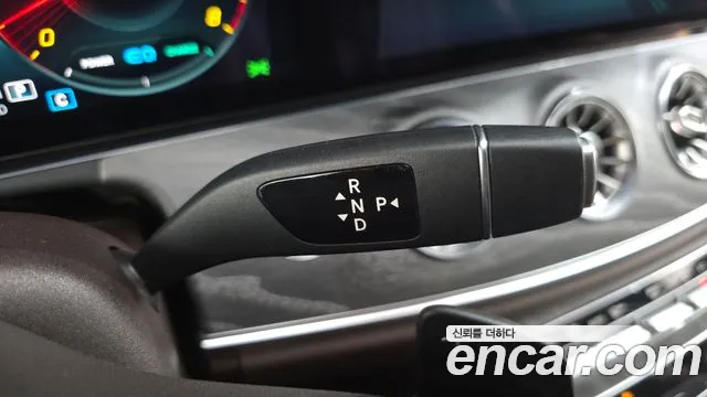 Mercedes-Benz CLS-Class 2020 thumb 9