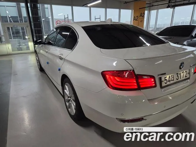 BMW 5 серии 2014 thumb 3