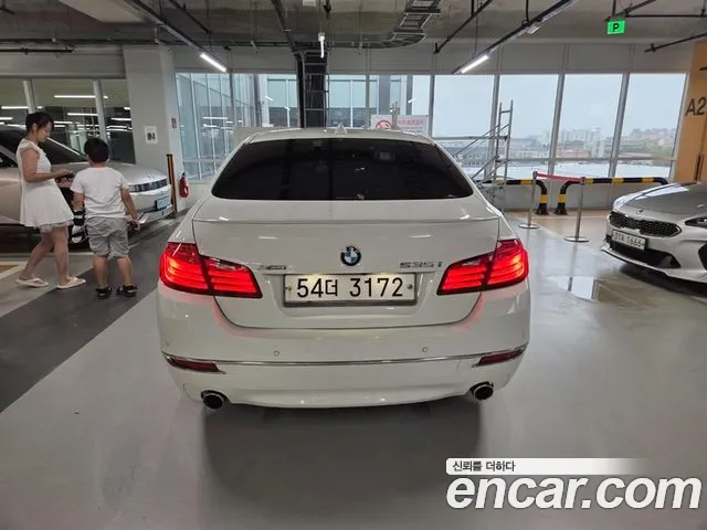 BMW 5 серии 2014 thumb 4