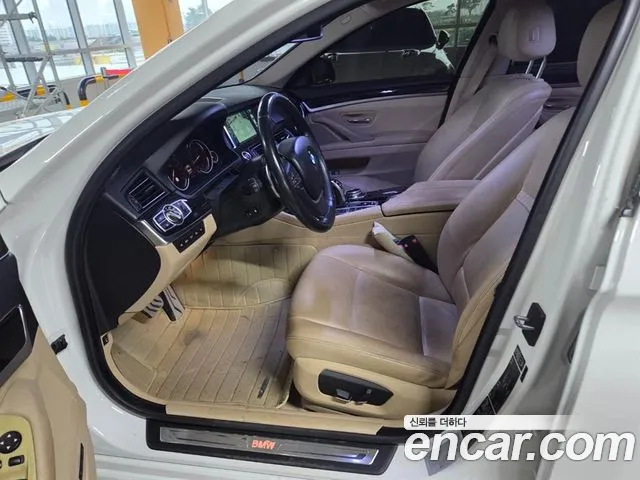 BMW 5 серии 2014 thumb 7