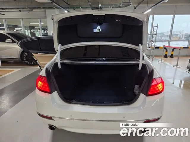 BMW 5 серии 2014 thumb 9