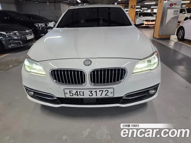 BMW 5 серии 2014 thumb 11