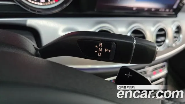Mercedes-Benz E-Класс 2018 thumb 9