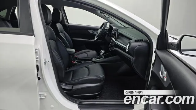Kia K3 2021 thumb 11