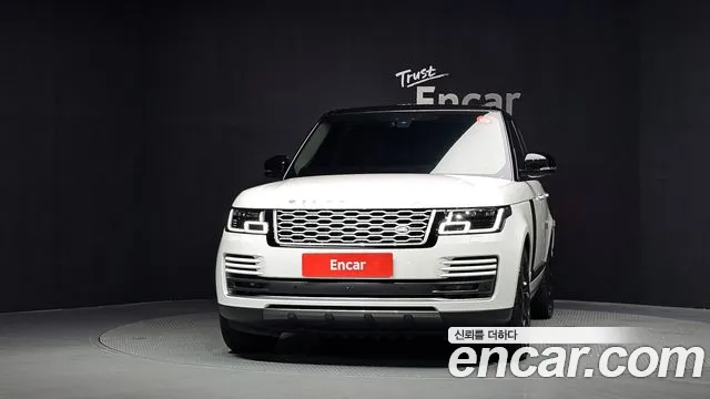 Land Rover Range Rover 2021 thumb 3