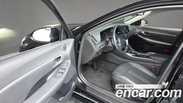 Hyundai Sonata 2021 thumb 10