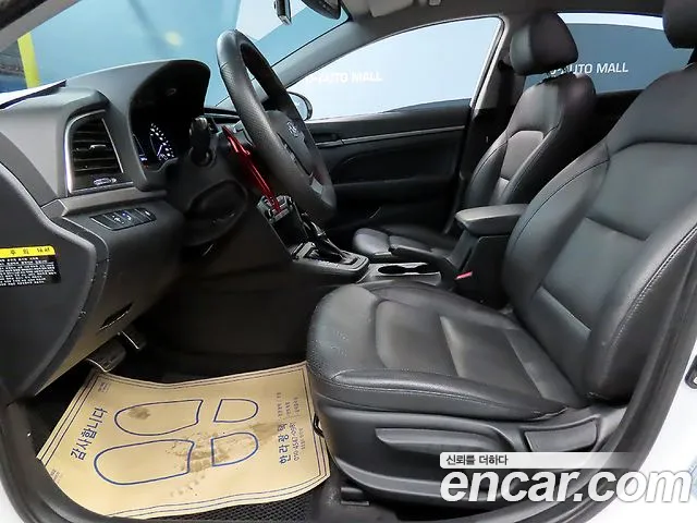 Hyundai Avante 2018 thumb 6