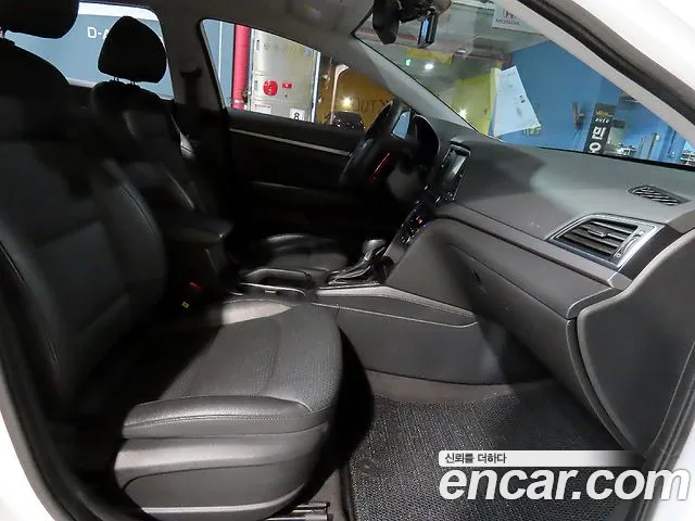 Hyundai Avante 2018 thumb 8