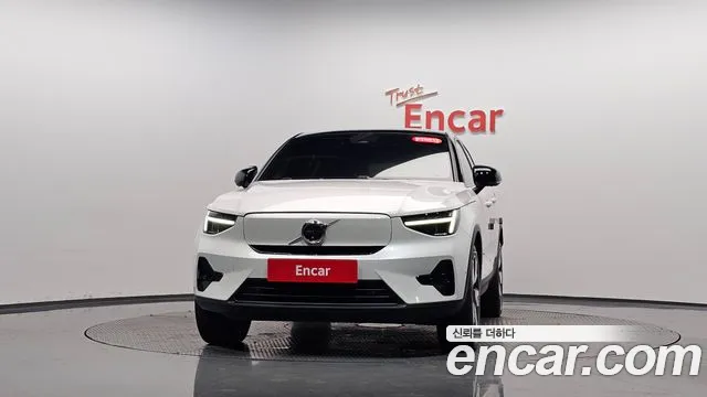 Volvo C40 2022 thumb 2