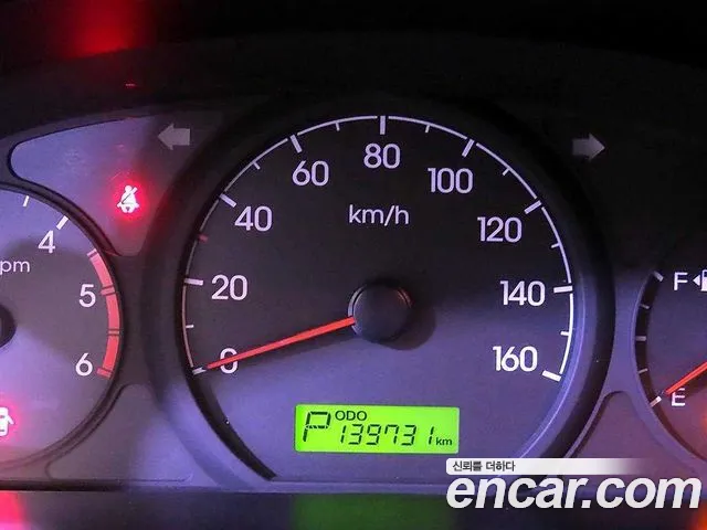 Hyundai Starex 2015 thumb 8