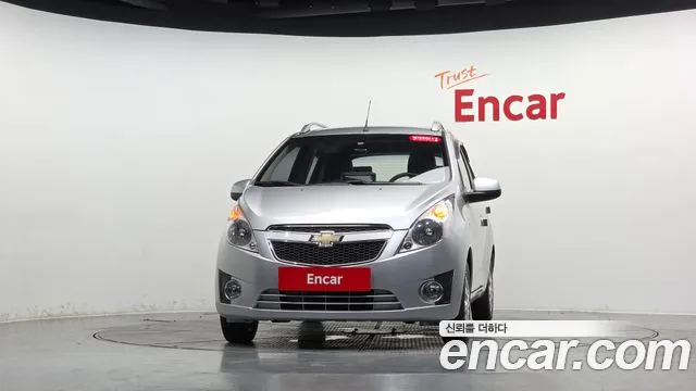 Chevrolet Spark 2011 thumb 2