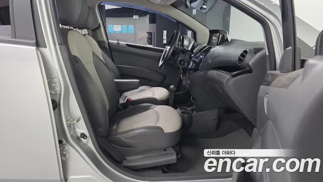 Chevrolet Spark 2011 thumb 10