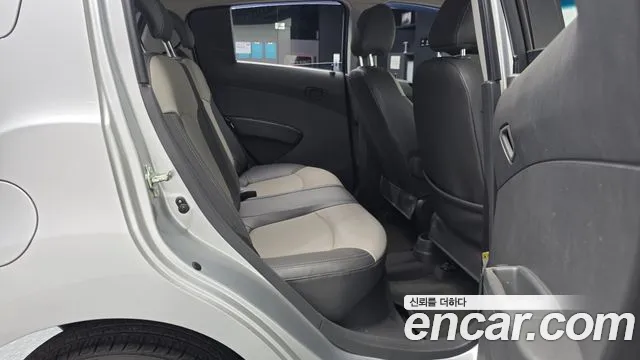 Chevrolet Spark 2011 thumb 11