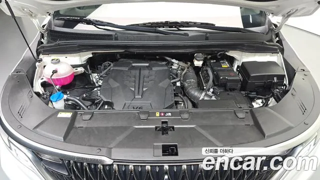 Kia Carnival 2022 thumb 6