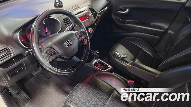 Kia Morning 2015 thumb 6
