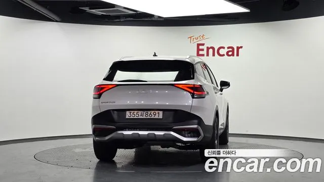 Kia Sportage 2021 thumb 4