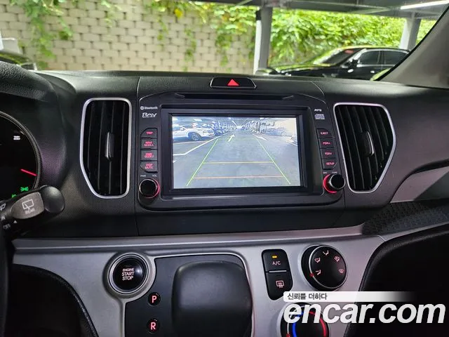 Kia Ray 2014 thumb 10