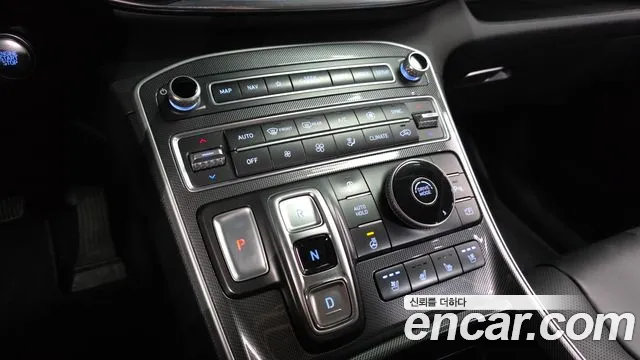 Hyundai Santa Fe 2021 thumb 9