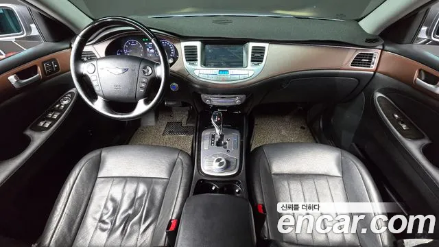 Hyundai Genesis 2013 thumb 7
