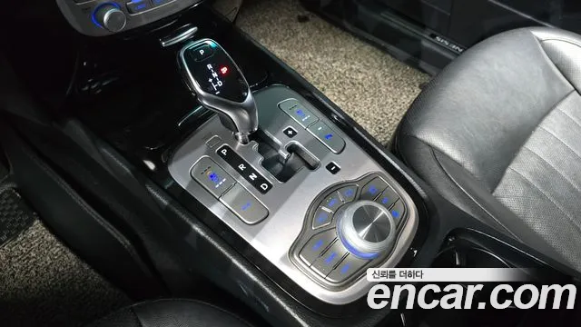 Hyundai Genesis 2013 thumb 9