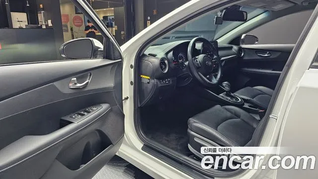 Kia K3 2021 thumb 10