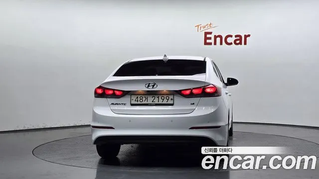 Hyundai Avante 2017 thumb 3