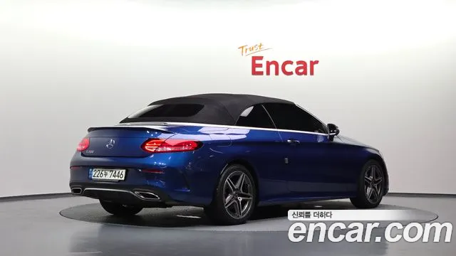 Mercedes-Benz C-Класс 2022 thumb 2