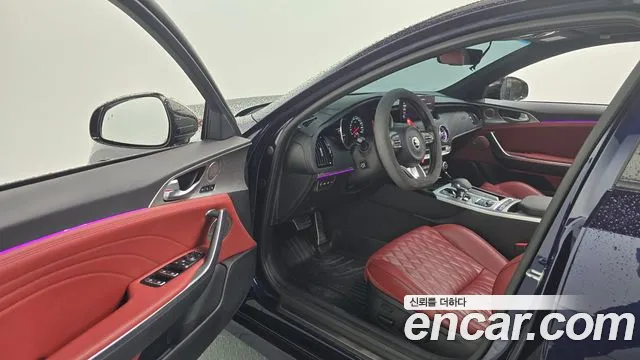 Kia Stinger 2020 thumb 10