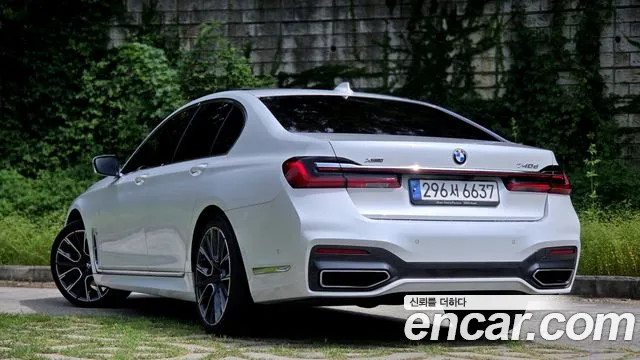 BMW 7 серии 2020 thumb 7