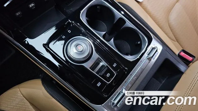 Kia Carnival 2021 thumb 9