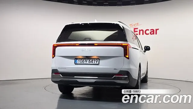 Kia Carnival 2025 thumb 4