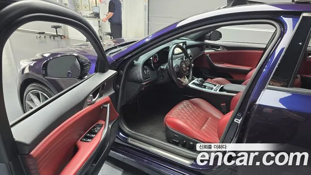 Kia Stinger 2021 thumb 10