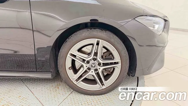 Mercedes-Benz CLA 2025 thumb 10