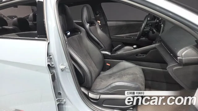 Hyundai Avante 2022 thumb 10