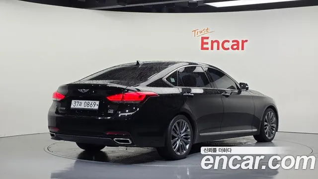 Hyundai Genesis 2016 thumb 2