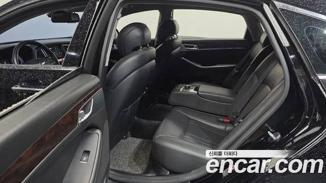 Hyundai Genesis 2016 thumb 12