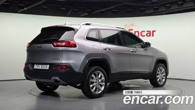 Jeep Cherokee 2016 thumb 2