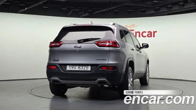 Jeep Cherokee 2016 thumb 4