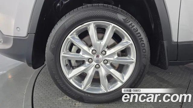 Jeep Cherokee 2016 thumb 5