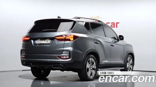 KG_Mobility_Ssangyong Rexton 2022 thumb 2