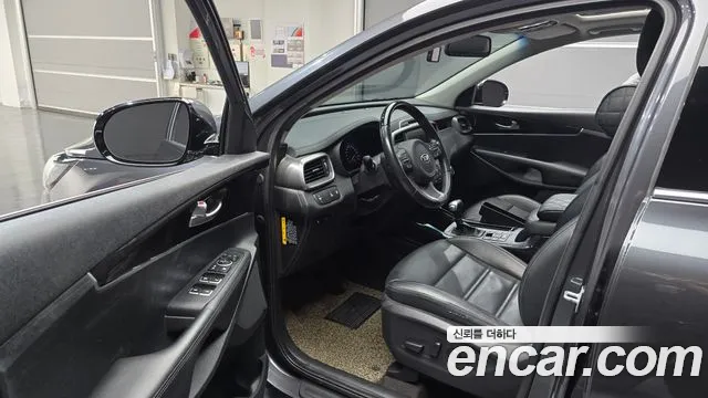 Kia Sorento 2015 thumb 10