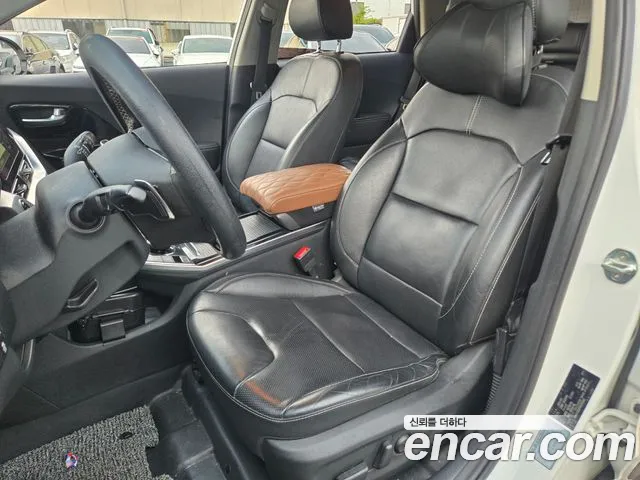 Kia Niro 2021 thumb 9