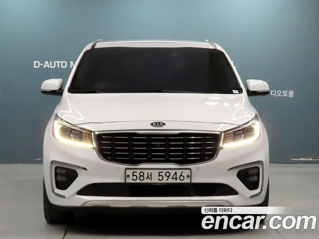 Kia Carnival 2018 thumb 2