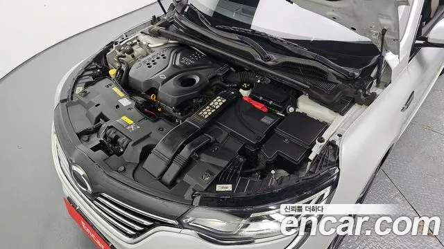 Renault Megane 2016 thumb 6