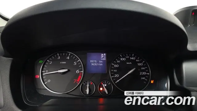 Renault SM5 2010 thumb 8